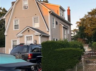 261 Rutland Rd, Freeport, NY 11520