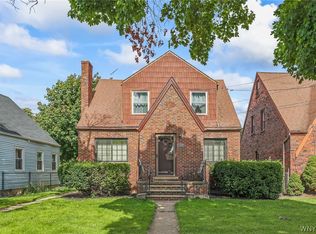 2208 Forest Ave, Niagara Falls, NY 14301