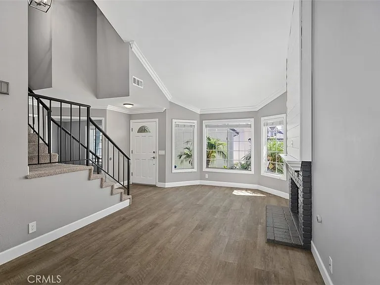 28045 Blandings — Photo 8