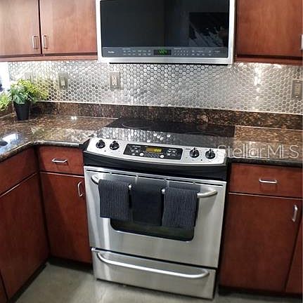 4th image of 125 N Kentucky Ave APT 201
