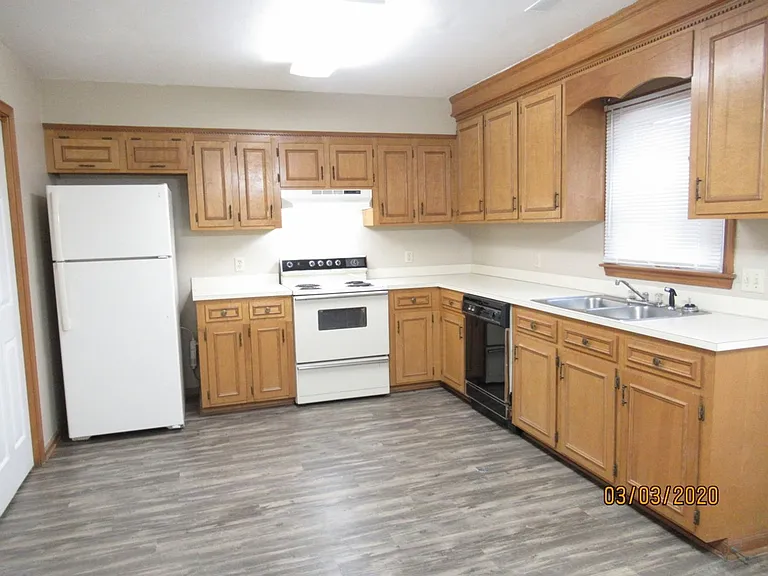 882 Jessamine Trl — Photo 21