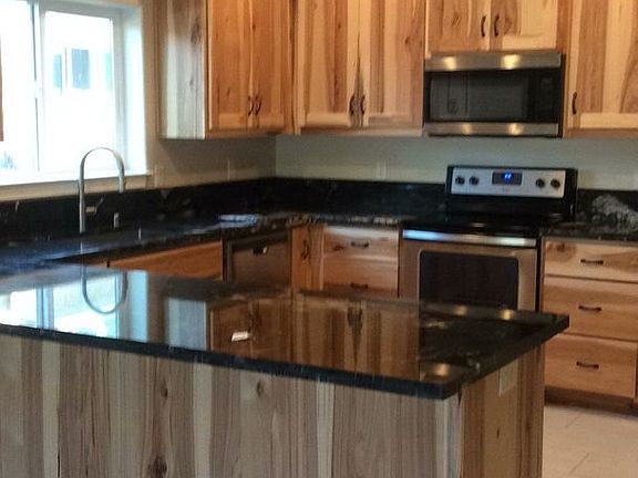 4th image of 1442 N Cherry St #6624D567C
