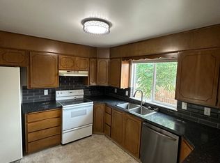 1305 N Meridian Rd, Meridian, ID 83642