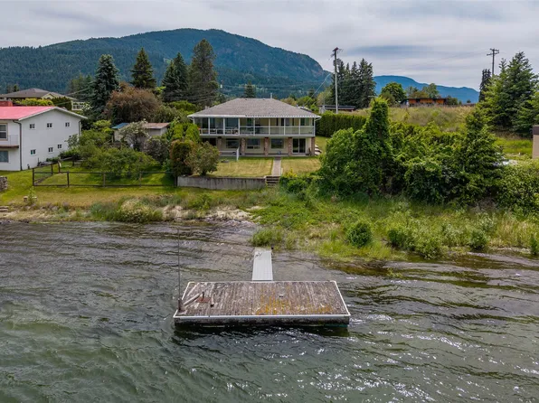 634 Hysop Pl, Chase, BC V0E 1M1