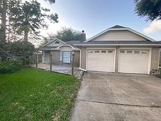 3003 Briar Dr Photo 1