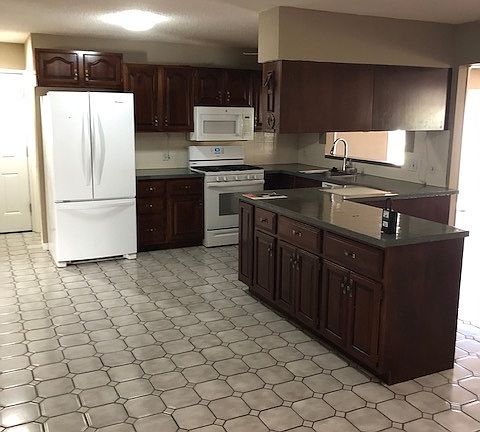 4th image of 2650 Woodsage Dr