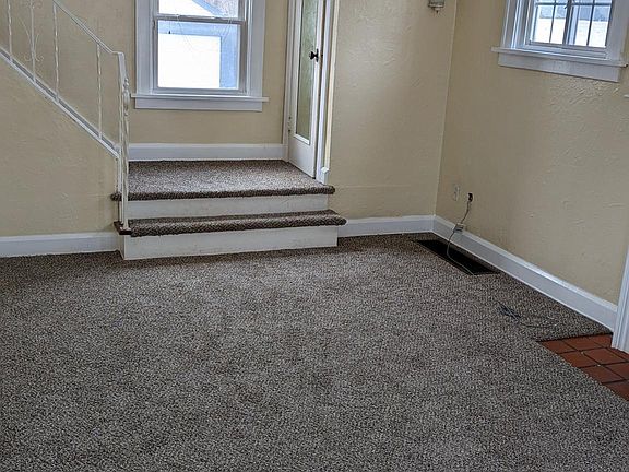 5th image of 244 E 248th St