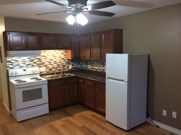 116 1/2 N Bridge St, Chippewa Falls, WI