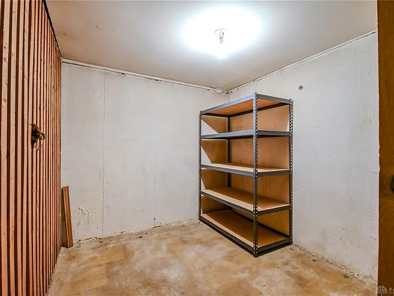 121 E Schantz Ave #3 — Photo 35