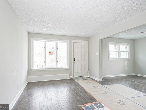 4th image of 212 Ogg Ave