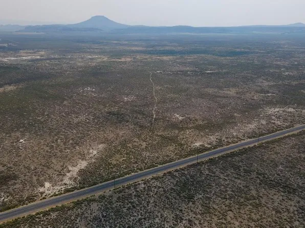 2800 Christmas Valley Hwy, Christmas Valley, OR 97641