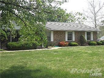 3rd image of 323 Hazel Crest Ln