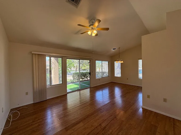 8524 Willowrich Dr — Photo 8