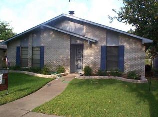 6413 Green Valley Dr, Garland, TX