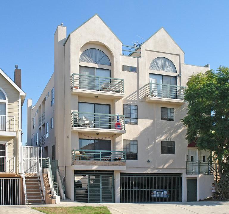 1st image of 1526 S Bedford St APT 202