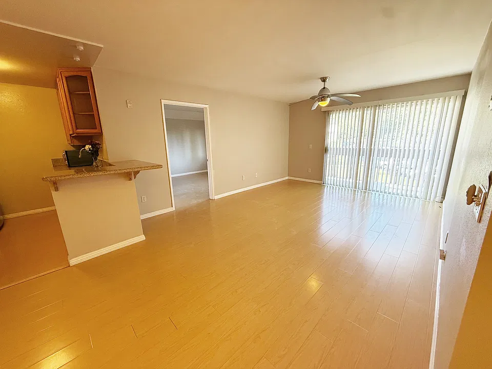 6171 Rancho Mission Rd #213