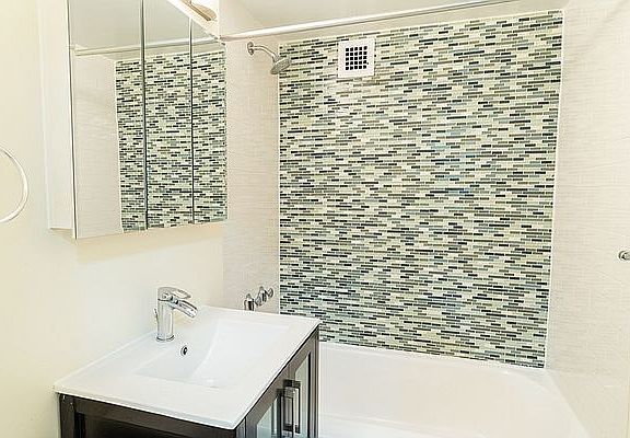 5th image of 10420 Queens Blvd APT 9E