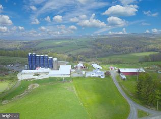 65 Genes Ln, Rome, PA 18837