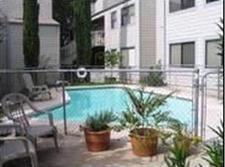 5801 Thunderbird St APT 2, Leander, TX 78645