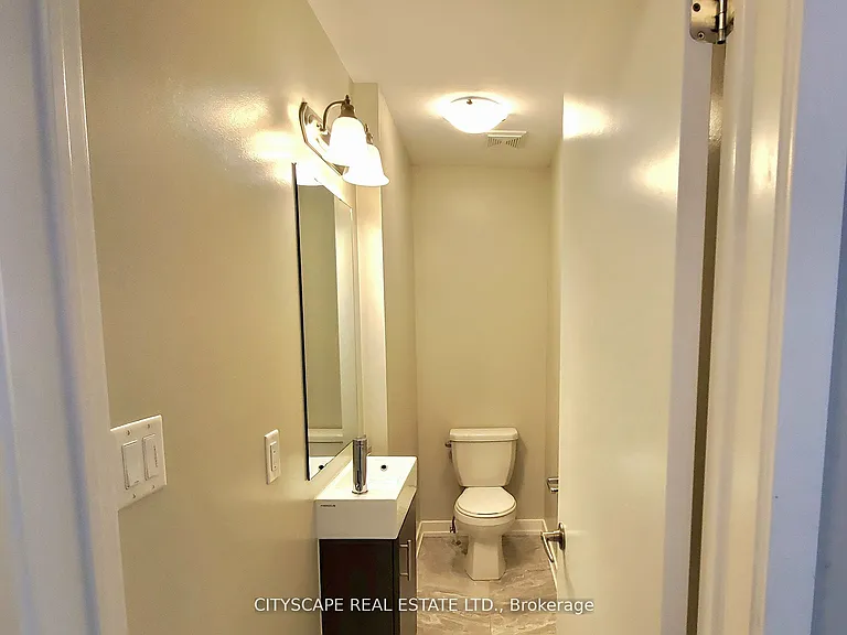 31 Florence St #9 — Photo 17