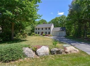 26 Beech Dr, Brunswick, ME 04011