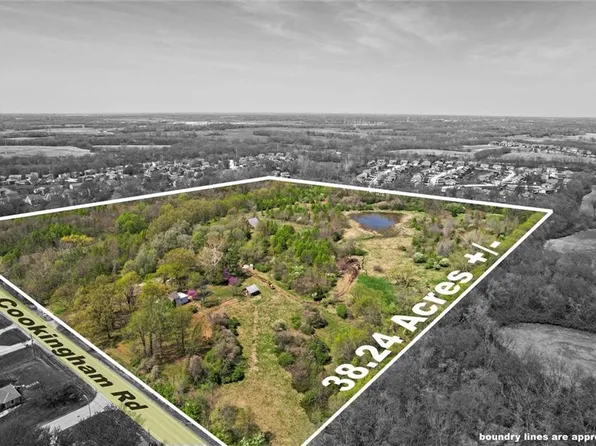 1300 NE Cookingham Dr, Kansas City, MO 64155