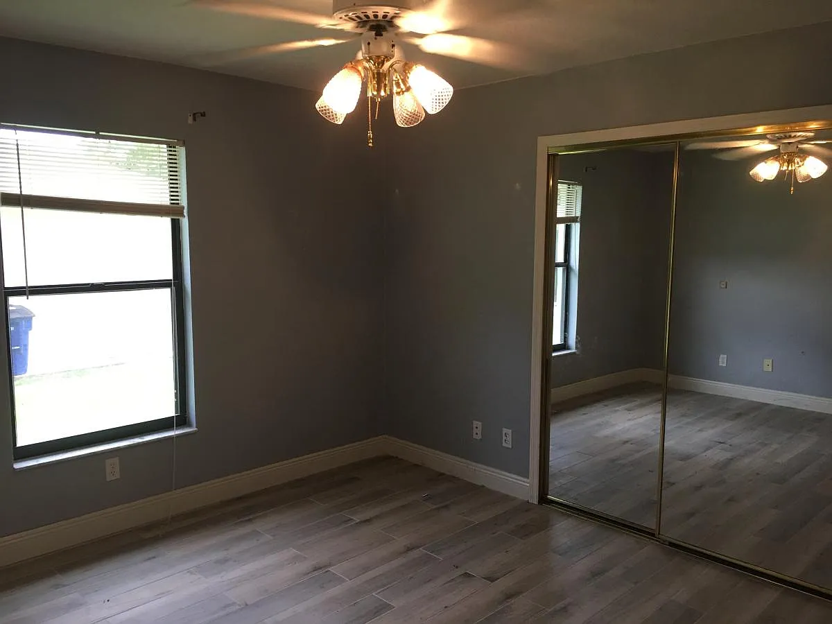 2 bed, 1427 sqft, $1,650 — Photo 4
