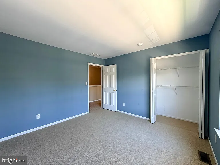 5504 Essex Ln — Photo 20