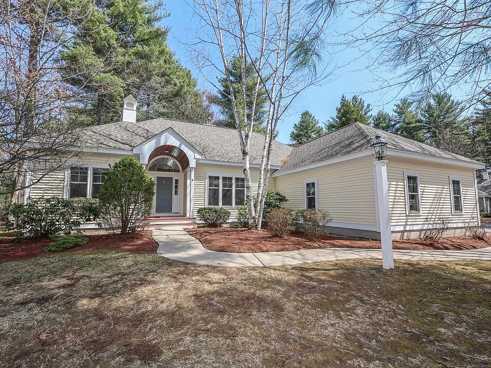 1st image of 8 Heron Cove Drive