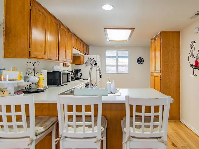 565 Primrose Dr — Photo 14