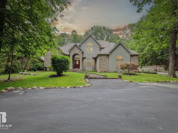 2177 S State Rd, Davison, MI 48423