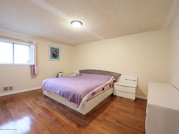 5th image of 92 Demopolis Ave Floor 2