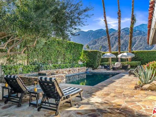 1552 E Twin Palms Dr, Palm Springs, CA 92264