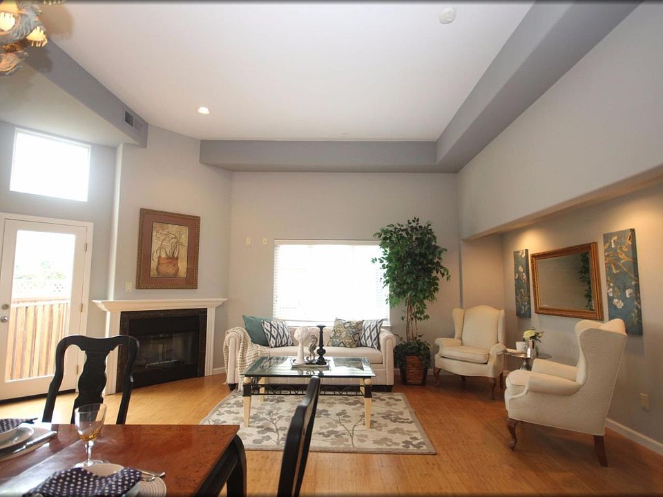 1st image of 837 Donohoe St