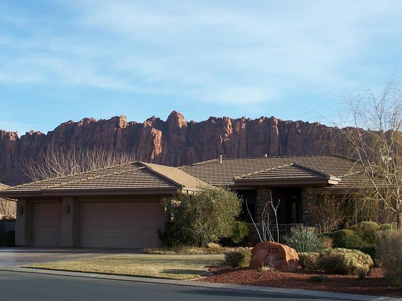 1st image of 272 N Painted Hills Dr