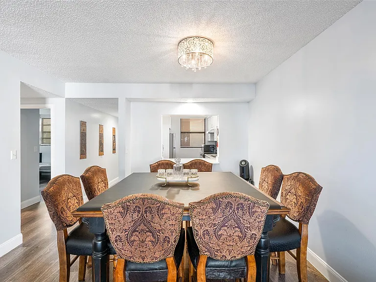 8437 Forest Hills Dr #203 — Photo 6
