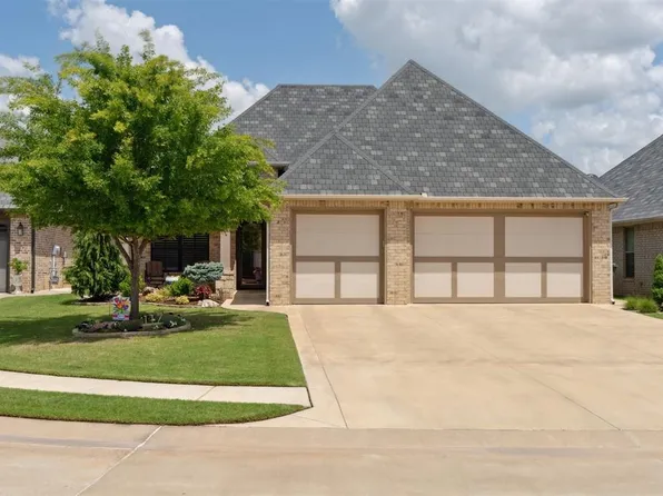 117 Pont De Normandie Ct, Edmond, OK 73034