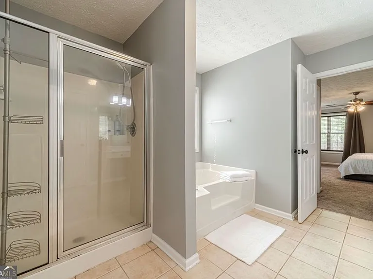 6130 Devonshire Dr — Photo 20