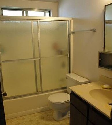 Home has 2 Full Baths