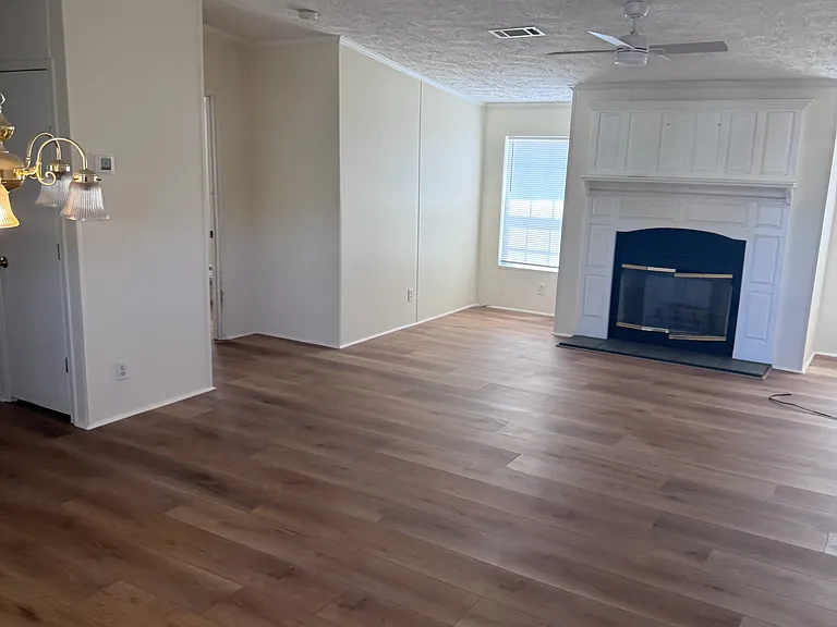 2728 S Pleasant Oak Ct — Photo 4