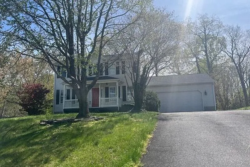 9905 Shadowridge Ct photo 1