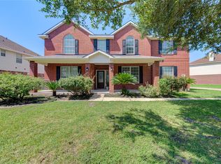 5512 Canyon Bluff Ln, Rosharon, TX 77583