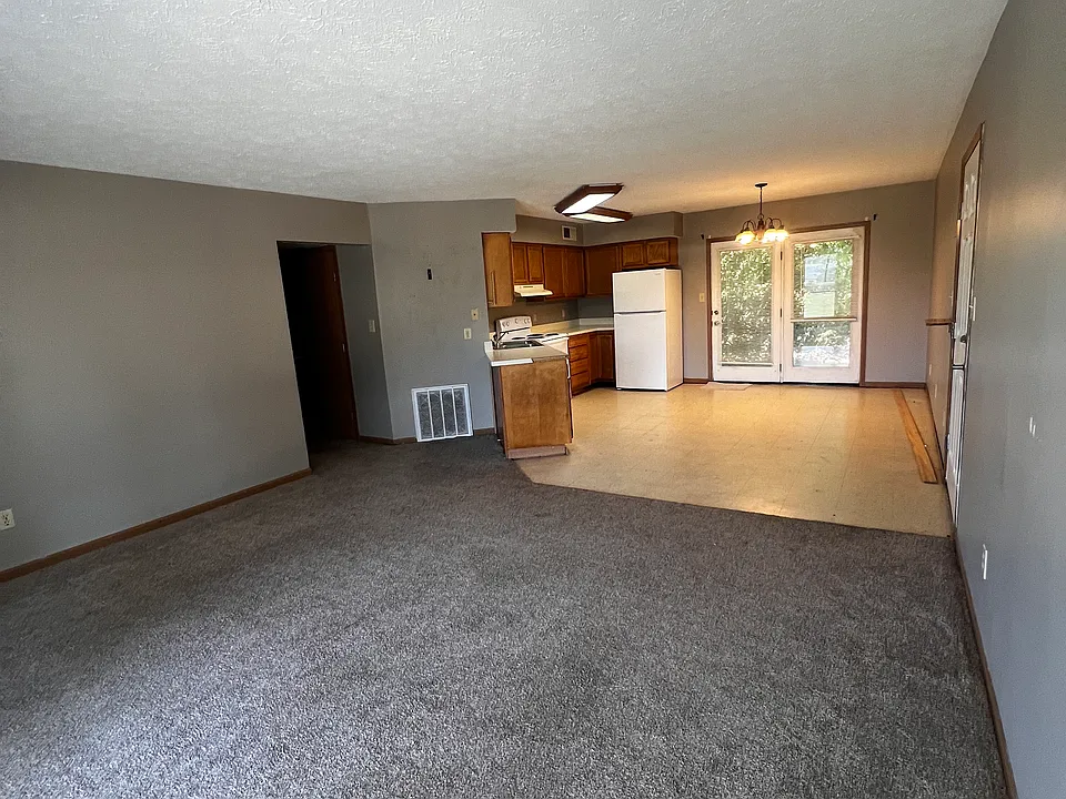 1106 Gillock Ave #A1