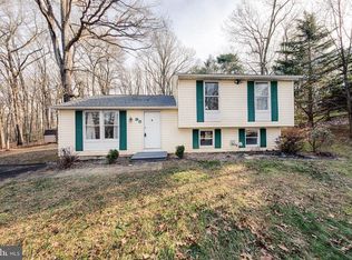 98 N Oak Heights Trl, Delta, PA 17314