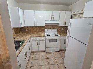 1035 W 77th St APT 213, Hialeah, FL 33014