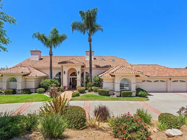 2273 Vista Valle Verde Dr, Fallbrook, CA 92028