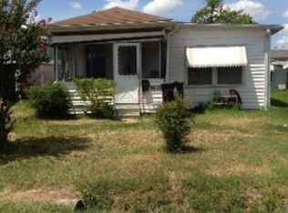 8825 Gibbons St, Houston, TX 77012