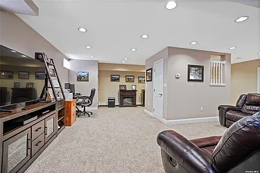 Sold by Century 21 Amiable Realty Group II Inc