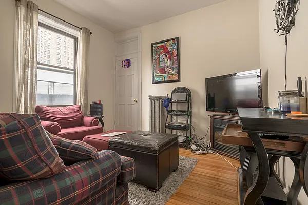 Rented by J & M Realty Services Corp (Management) | media 7