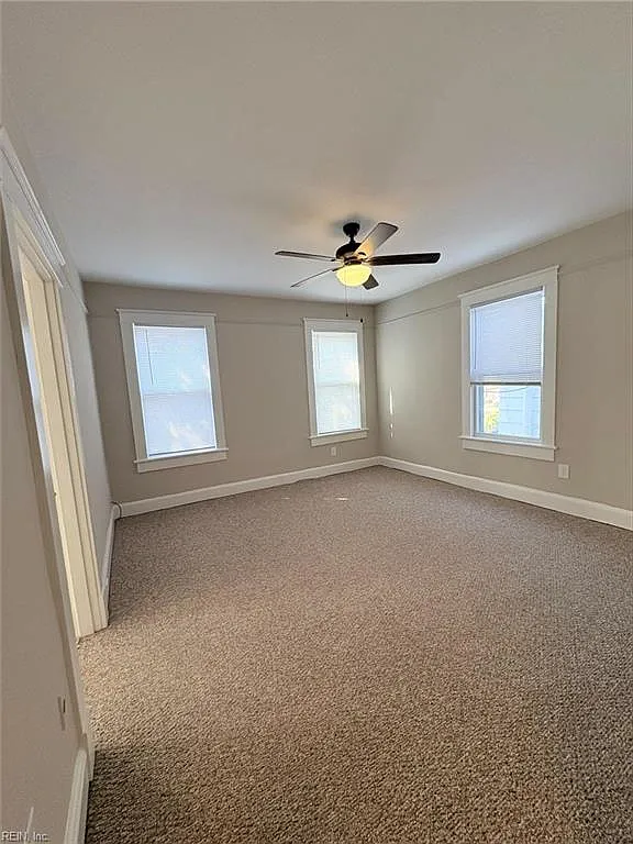 348 Washington ST — Photo 3